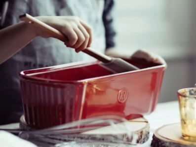 Emile Henry Burgundy Loaf Baking Dish 31cm X 13cm