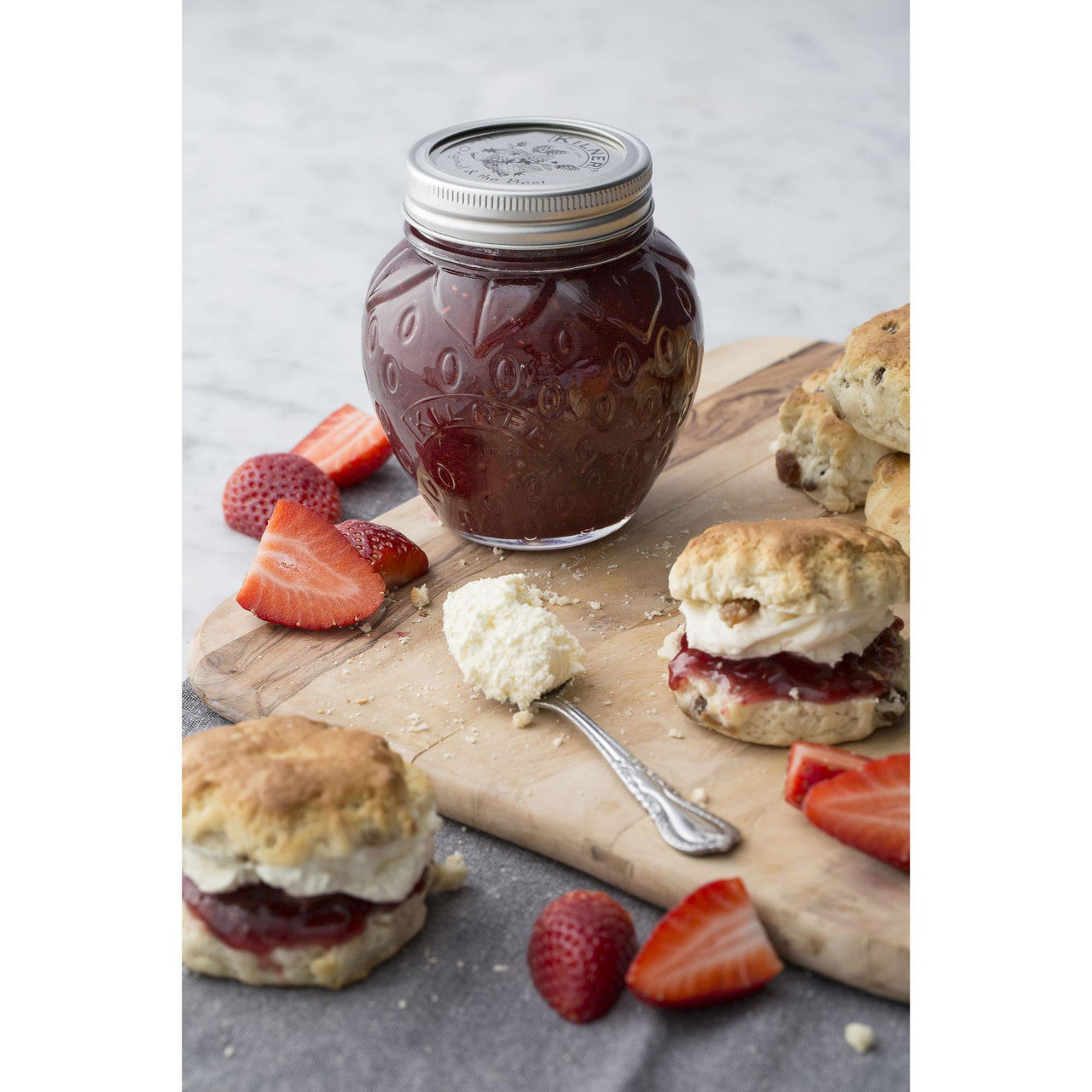 Kilner Strawberry Fruit Jar 400ml