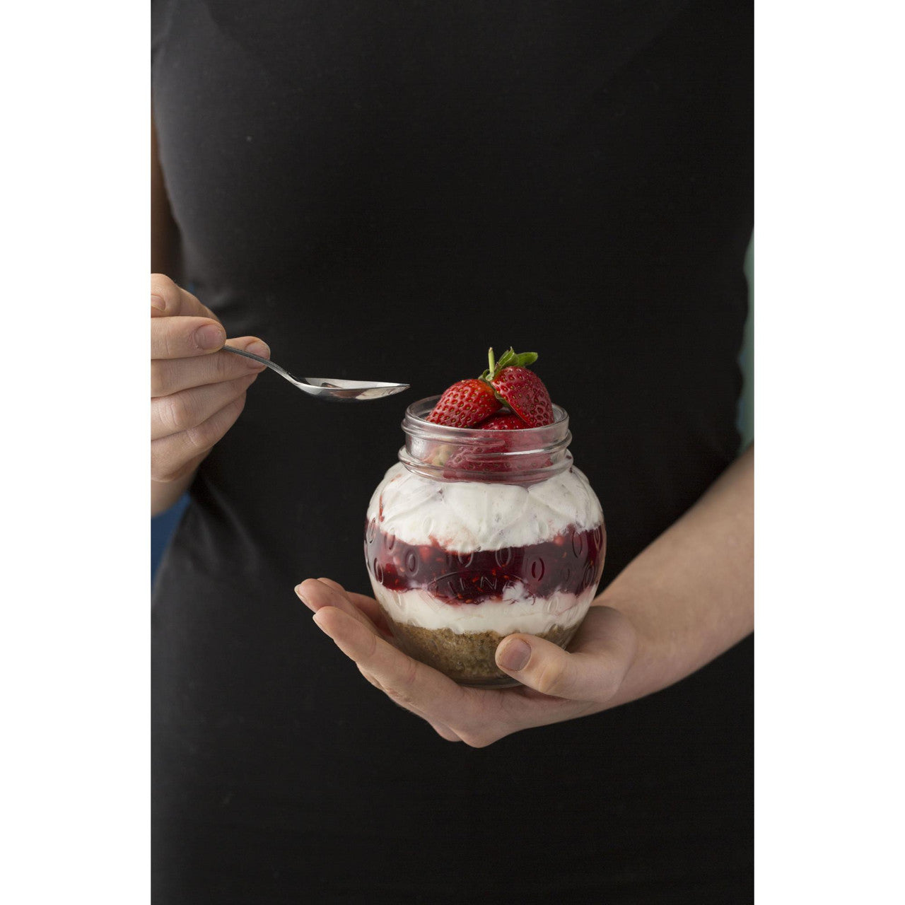 Kilner Strawberry Fruit Jar 400ml