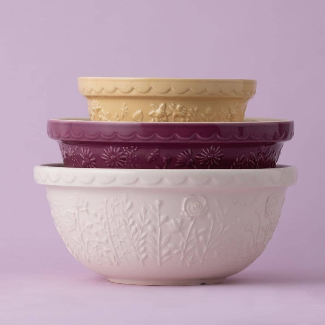 Mason Cash - In The Meadow Daisy Mixing Bowl 26cm/2.7l Purple Mixing Bowls The Cooks Kitchen 