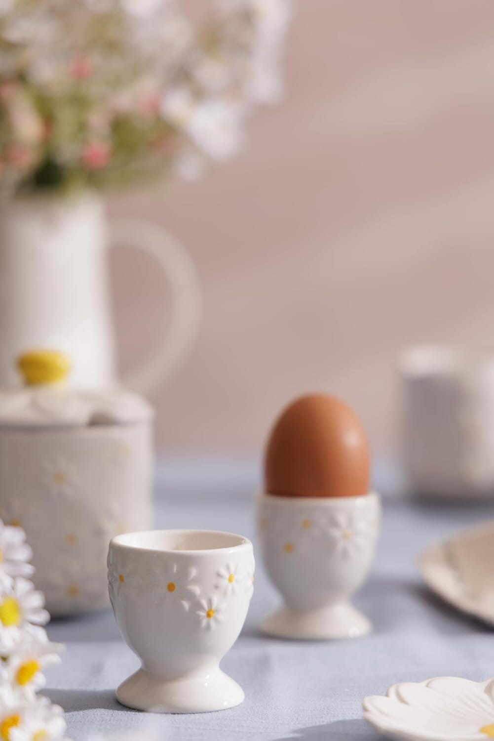 Price & Kensington Daisy Egg Cup Holder Set Of 2 Ceramic Hand Painted Servingware The Cooks Kitchen 