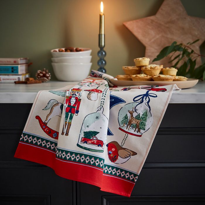 Ulster Weavers Christmas Ornaments Cotton Tea Towel 74x48x0.2cm