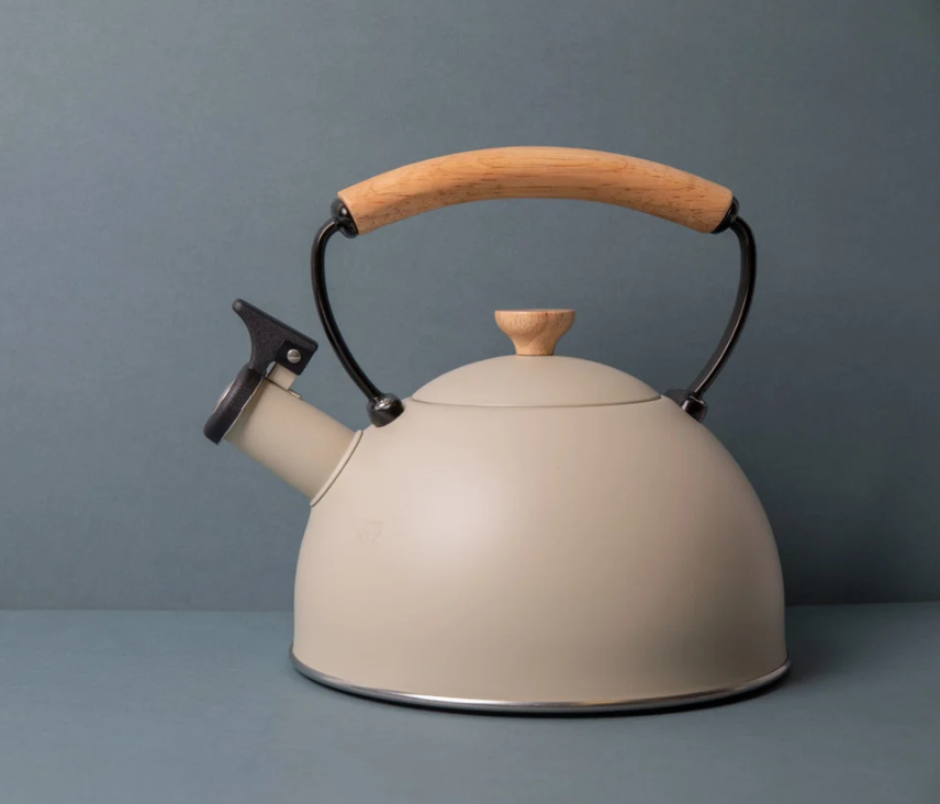 La Cafetière Whistling Kettle 1.6l (latte)