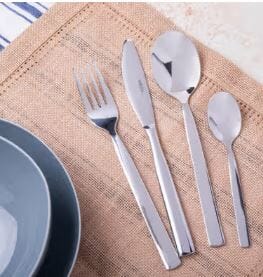 Mikasa Beaumont Stainless Steel Cutlery Set, 16 Piece Cutlery Sets The Cooks Kitchen 