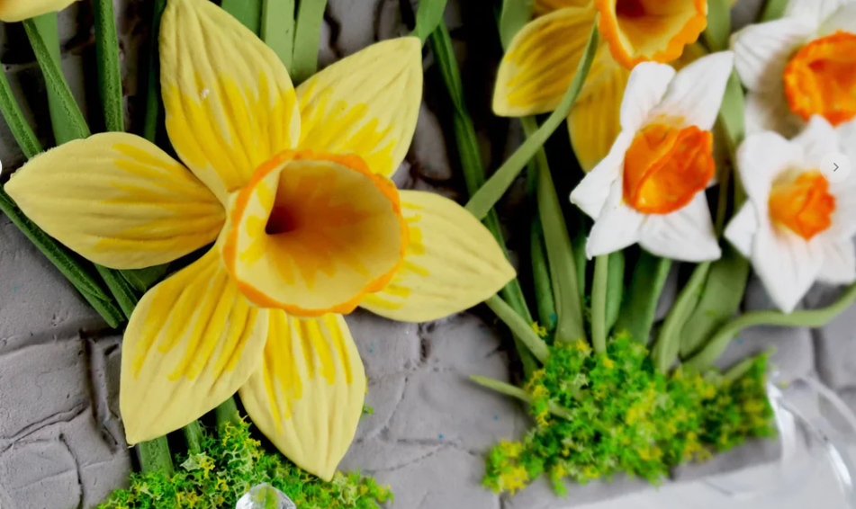 Katy Sue Silicone Mould Daffodils