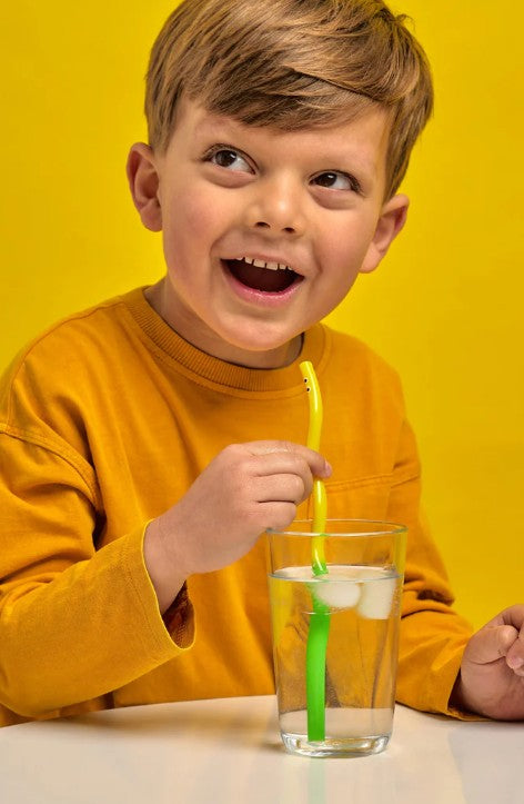 Kikkerland Wiggly Worm Colour Changing Straws Set Of 6