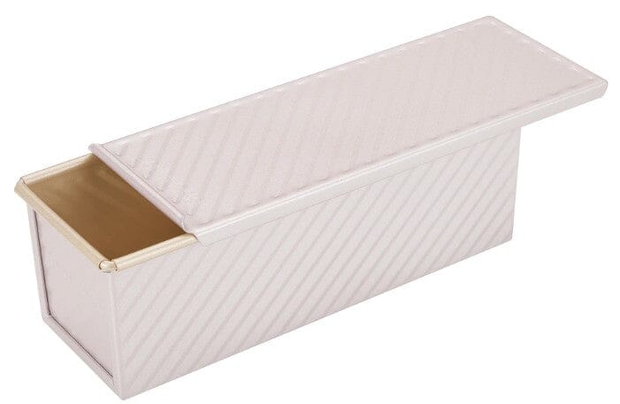Chefmade Corrugated Loaf Pan With Cover 300g - 22cm Loaf Pans The Cooks Kitchen 