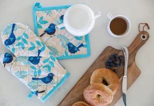 Allgifts Australia Oven Glove & Pot Holder - Blue Wren Mitts & Gloves The Cooks Kitchen 