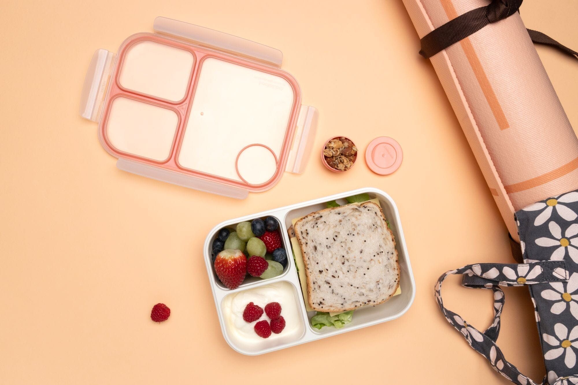 Locknlock To-go Bento Box 1.5l Pink Lunchbox The Cooks Kitchen 