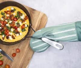 Silicone Fabric Oven Glove Stripe - Green Mitts & Gloves The Cooks Kitchen 