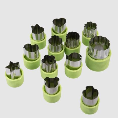 Appetito Fruit & Vegetable Cutters 12 Assorted Shapes - Green Gadgets The Cooks Kitchen 