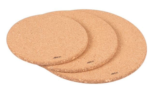 Avanti Round Cork Trivets With Magnets 3pc Protectors The Cooks Kitchen 