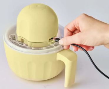 Avanti Mini Ice Cream Maker - Lemon