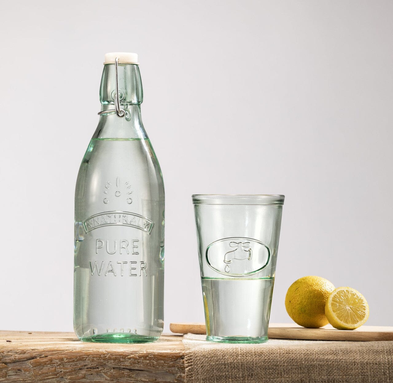 Vetreria Etrusca Pure Water Bottle 1000ml Glassware The Cooks Kitchen 