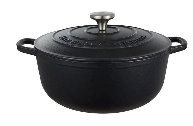 Maxwell & Williams Cast Iron Round Casserole 28cm/6.2l - Black Cast Iron Casseroles The Cooks Kitchen 