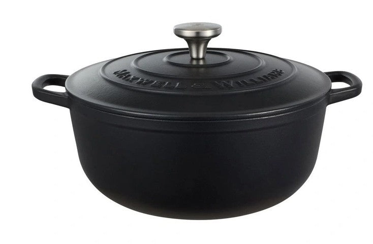 Maxwell & Williams Cast Iron Round Casserole 28cm/6.2l - Black