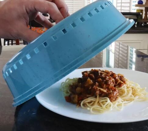 White Magic Microwave Food Cover Microwave Cookware The Cooks Kitchen 
