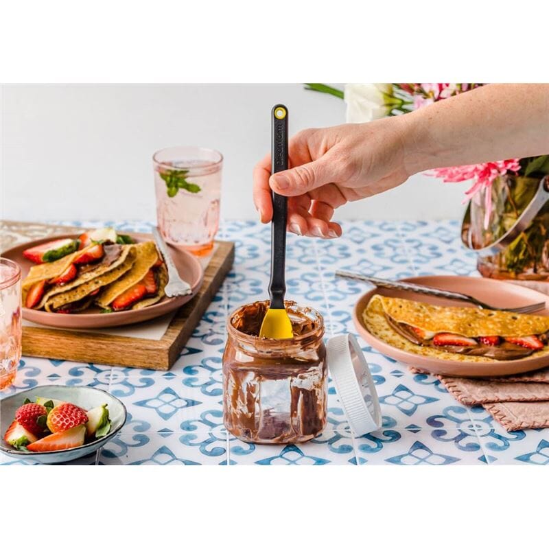 Dream Farm - Set Of Essentials - Party Mix Colours Gadgets The Cooks Kitchen 