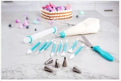 Mondo 19pc Cake Decorating Set Decorating Accessories The Cooks Kitchen 