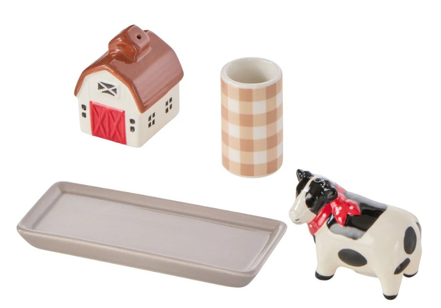 Davis & Waddell Homestead Salt & Pepper Shaker With Toothpick Holder