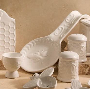 Davis & Waddell Wildflower & Hive Salt & Pepper Shakers White